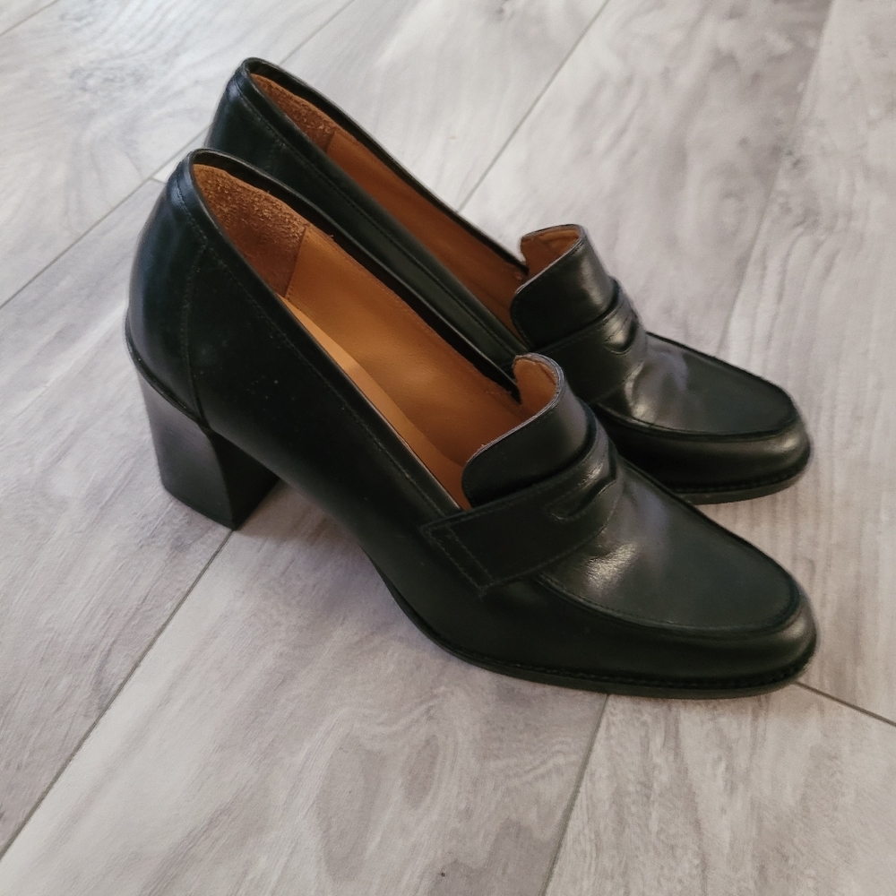 Femme Right Bank Shoe Co. Heel Loafers size 9N